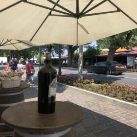 Fontana vini e olio Enoteca del Lugana Sirmione Lago di Garda - Brescia