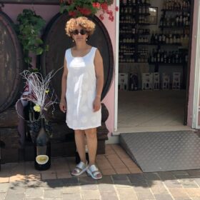 Fontana vini e olio Enoteca del Lugana Sirmione Lago di Garda - Brescia