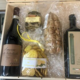 Fontana vini e olio Enoteca del Lugana Sirmione Lago di Garda - Brescia